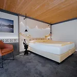 Wolter -