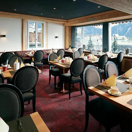 Wolter - 3* Grindelwald